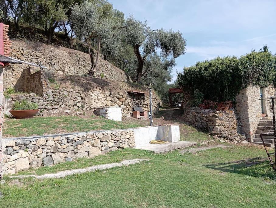 Villa La Tana Del Berue Varraze Exterior foto